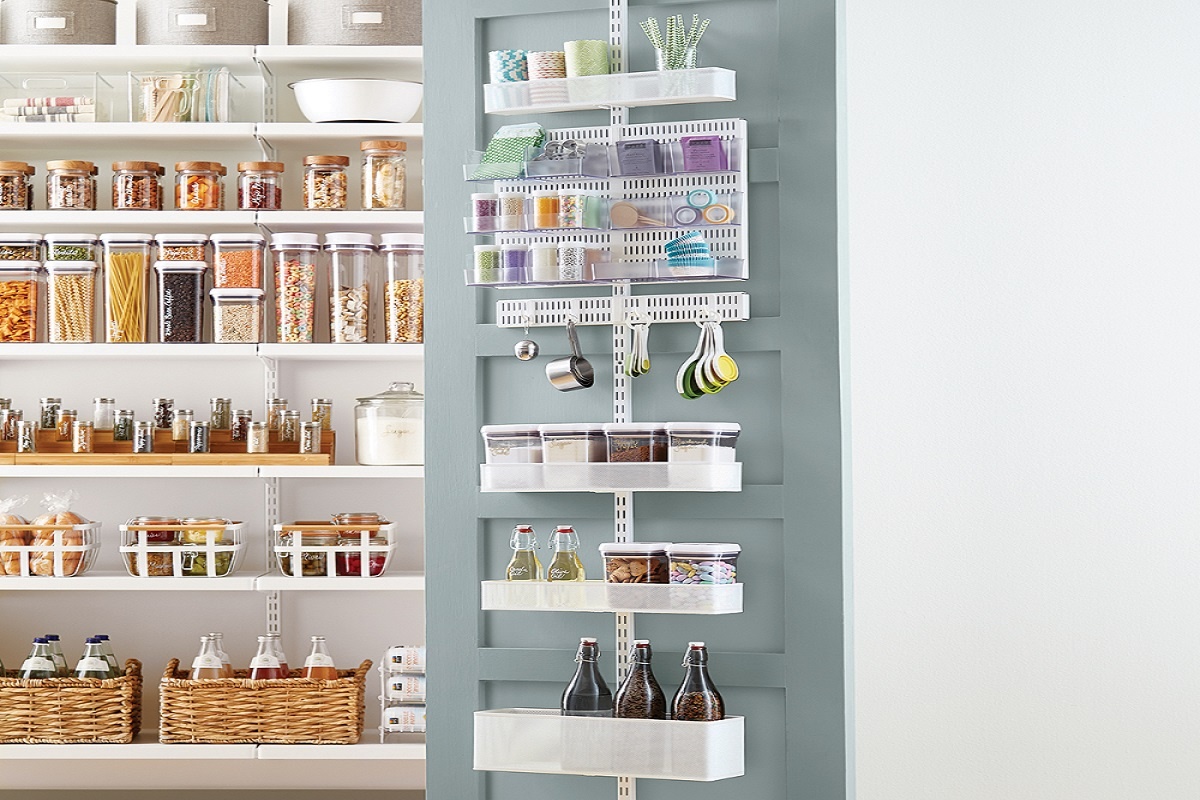 Clutter Monkey organised pantry